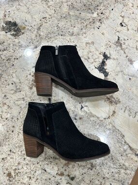 Lucky Brand Black Suede Ankle Booties with Stacked Heel